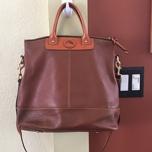 DOONEY & BOURKE AUTHENTIC CLASSIC LEATHER PURSE